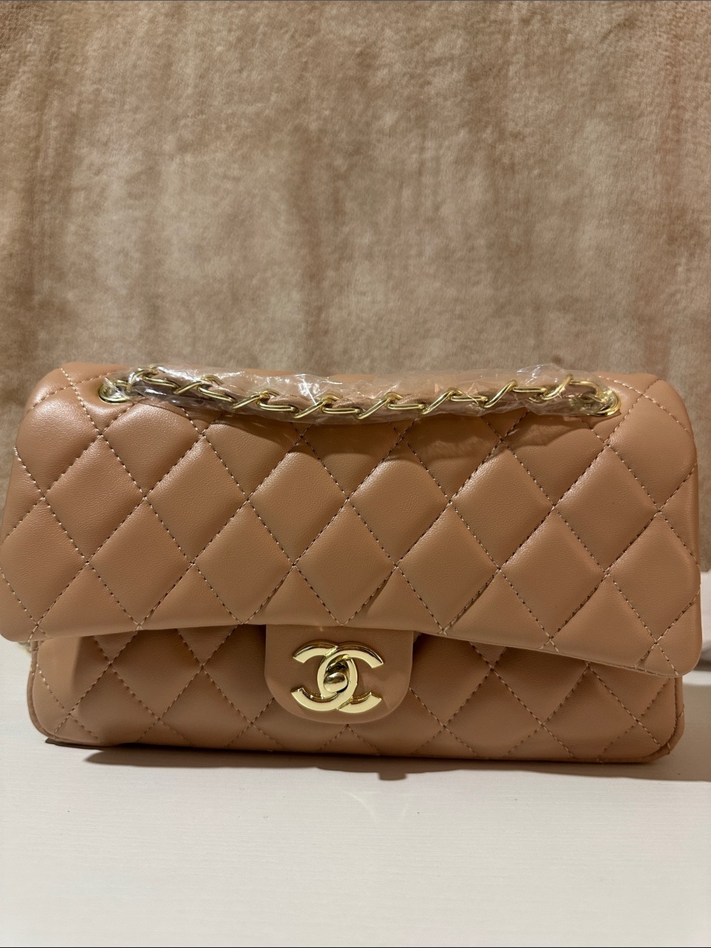 Women’s elegant Tan Quilted Leather Shoulder Bag with Gold Hardware